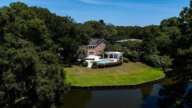 731 Knotty Pine Road, Charleston, SC 29412
