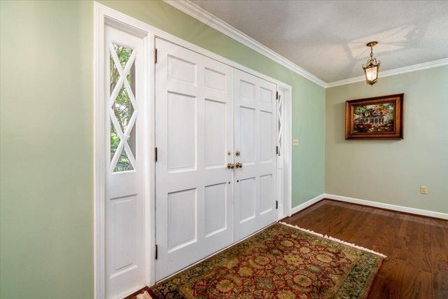 731 Knotty Pine Road, Charleston, SC 29412