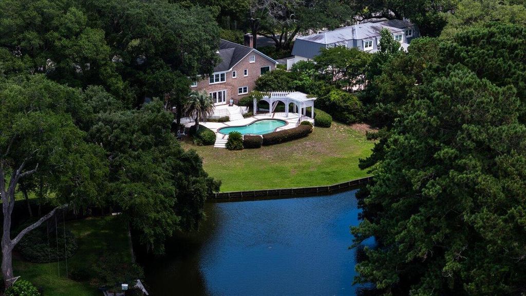 731 Knotty Pine Road, Charleston, SC 29412