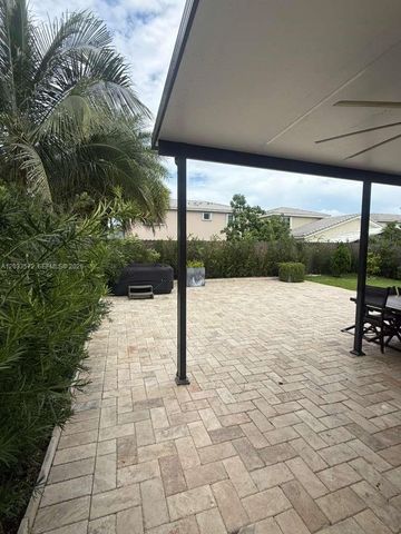 24851 SW 121st Place, Homestead, FL 33032
