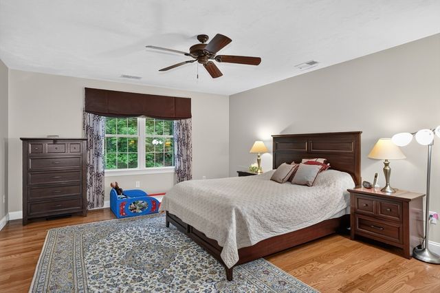 7 Cyrus Way, Northborough, MA 01532