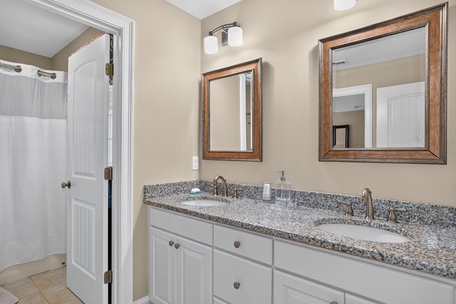 7 Cyrus Way, Northborough, MA 01532