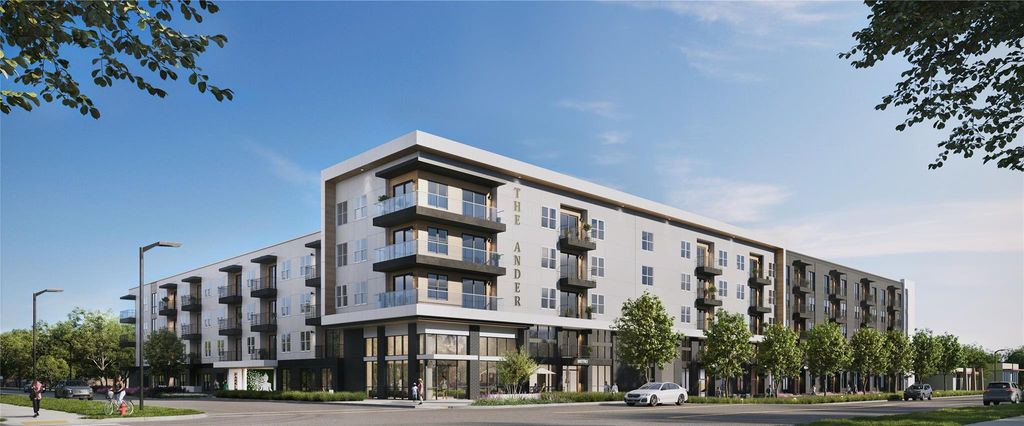2001 W Anderson LN 110, Austin, TX 78757