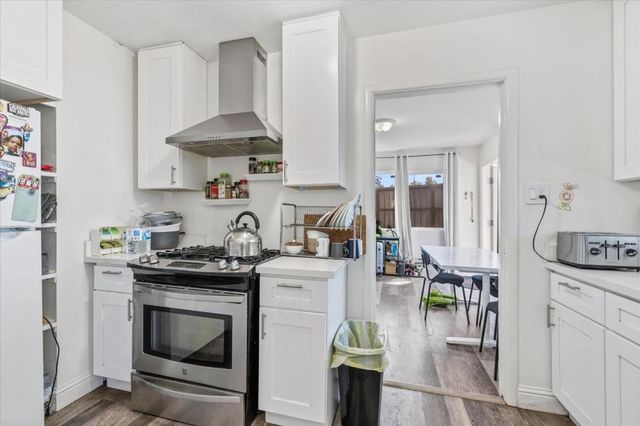 760762 S 9th Street, San Jose, CA 95112