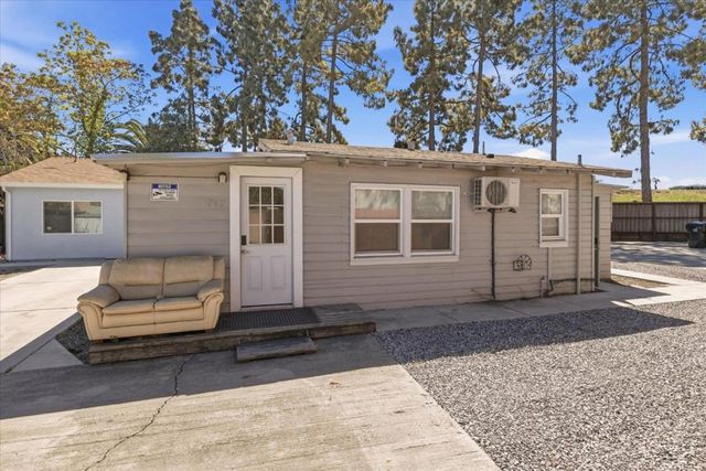 760762 S 9th Street, San Jose, CA 95112