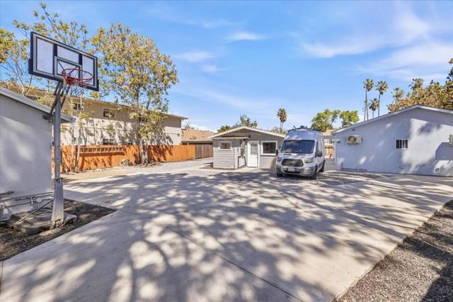 760762 S 9th Street, San Jose, CA 95112