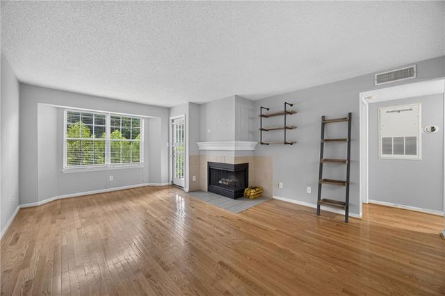 1021 Chastain Park Court NE, Atlanta, GA 30342