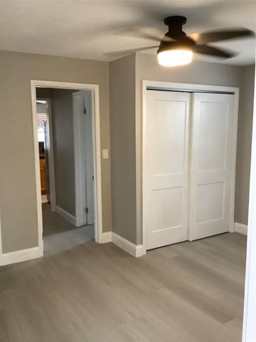 1539 NE 32nd St, Oakland Park, FL 33334