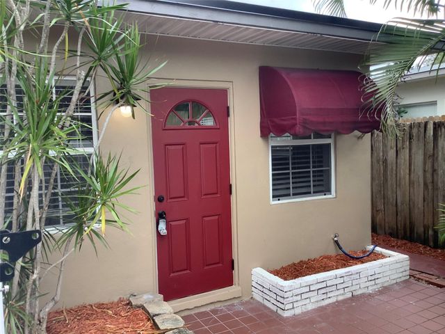 1539 NE 32nd St, Oakland Park, FL 33334