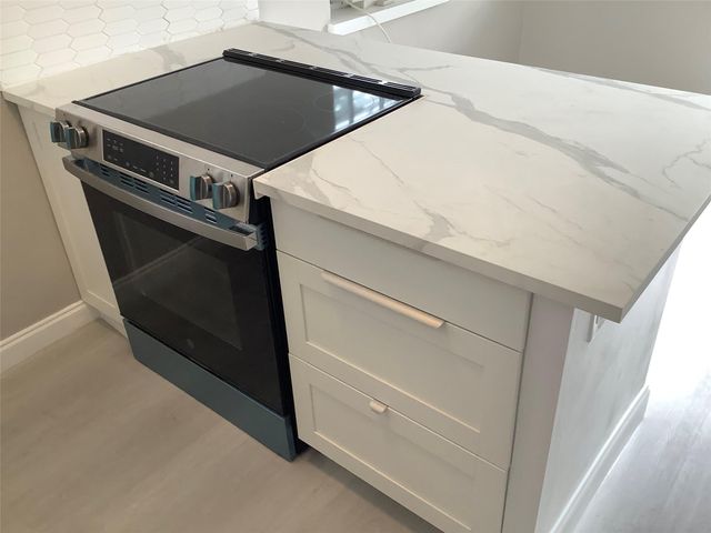 1539 NE 32nd St, Oakland Park, FL 33334