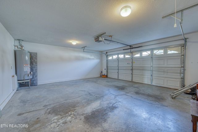 6360 Love Song Lane, Knoxville, TN 37914