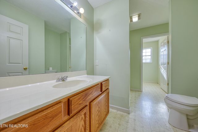 6360 Love Song Lane, Knoxville, TN 37914