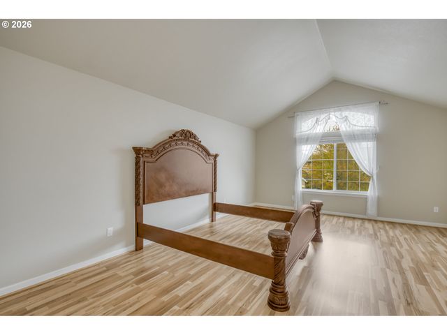 21626 Sw PARKIN Ln, Beaverton, OR 97003