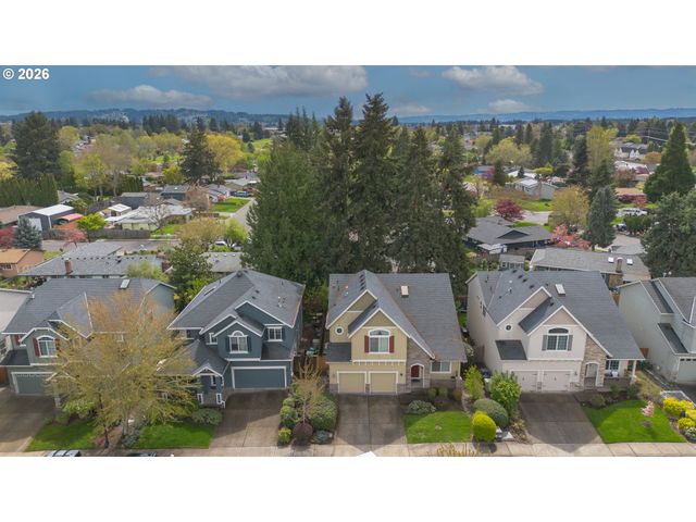 21626 Sw PARKIN Ln, Beaverton, OR 97003