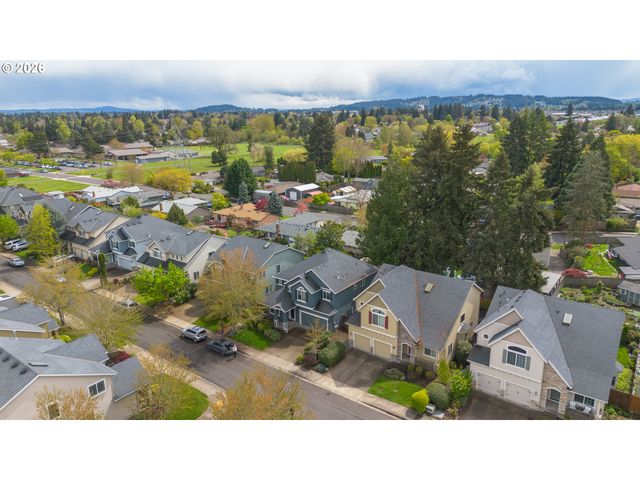 21626 Sw PARKIN Ln, Beaverton, OR 97003