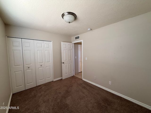 4032 E Hartford Avenue, Phoenix, AZ 85032
