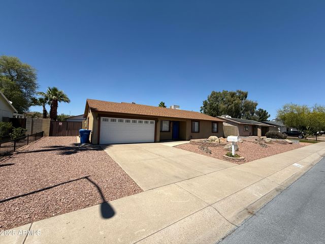 4032 E Hartford Avenue, Phoenix, AZ 85032
