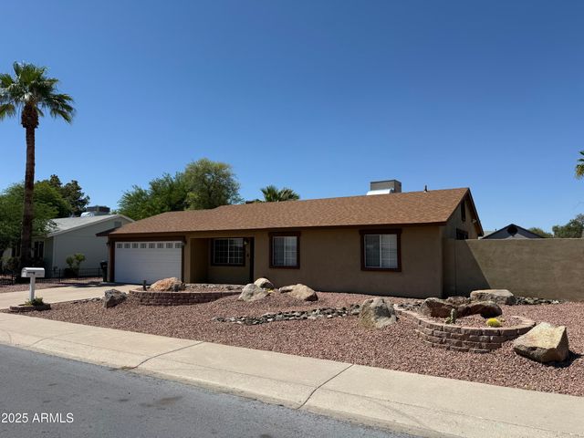 4032 E Hartford Avenue, Phoenix, AZ 85032