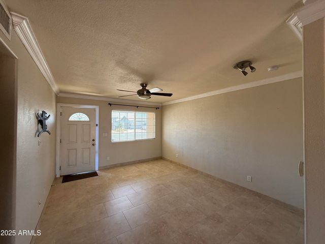 4032 E Hartford Avenue, Phoenix, AZ 85032