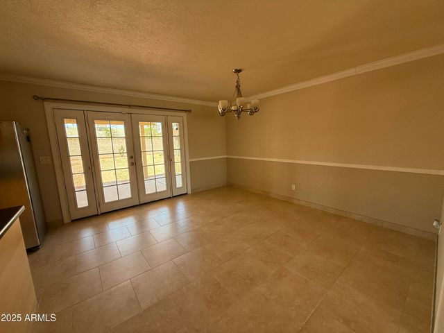 4032 E Hartford Avenue, Phoenix, AZ 85032