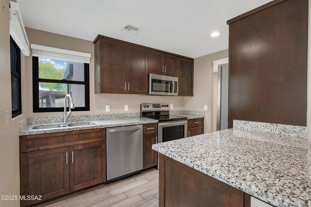 5855 N Kolb Rd Unit 6101, Tucson, AZ 85750