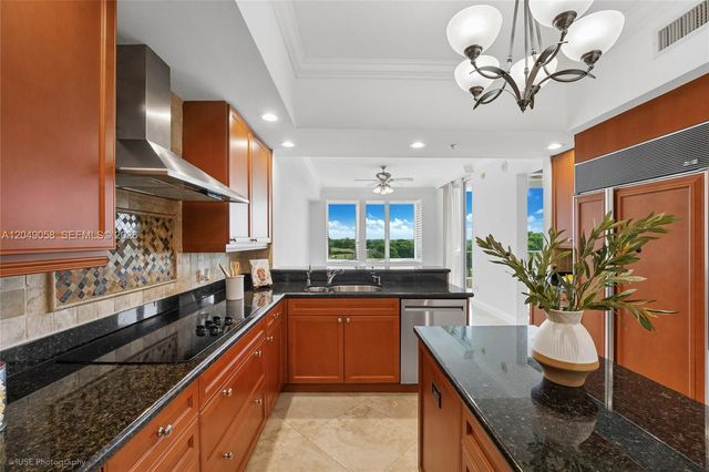 13621 Deering Bay Dr 502, Coral Gables, FL 33158