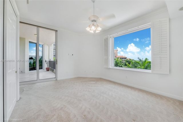 13621 Deering Bay Dr 502, Coral Gables, FL 33158