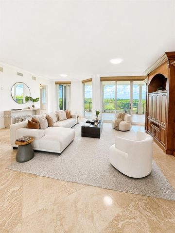13621 Deering Bay Dr 502, Coral Gables, FL 33158