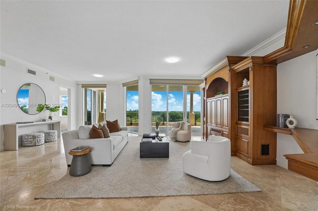 13621 Deering Bay Dr 502, Coral Gables, FL 33158