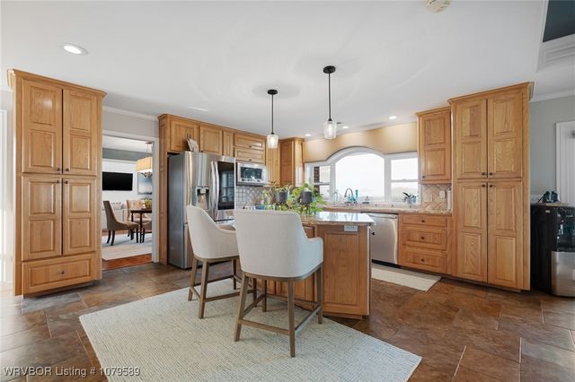411 Wincrest Circle, Poteau, OK 74953