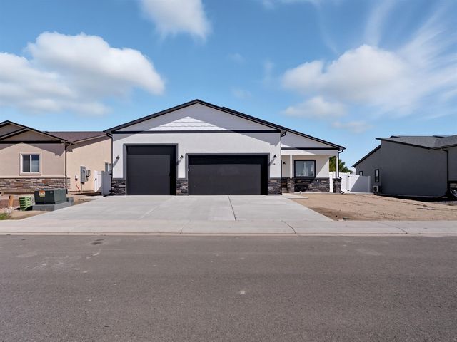868 Stream Water Street, Grand Junction, CO 81505