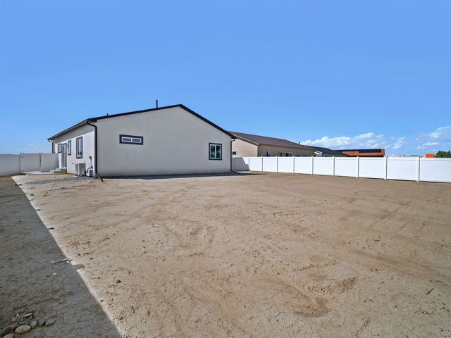 868 Stream Water Street, Grand Junction, CO 81505