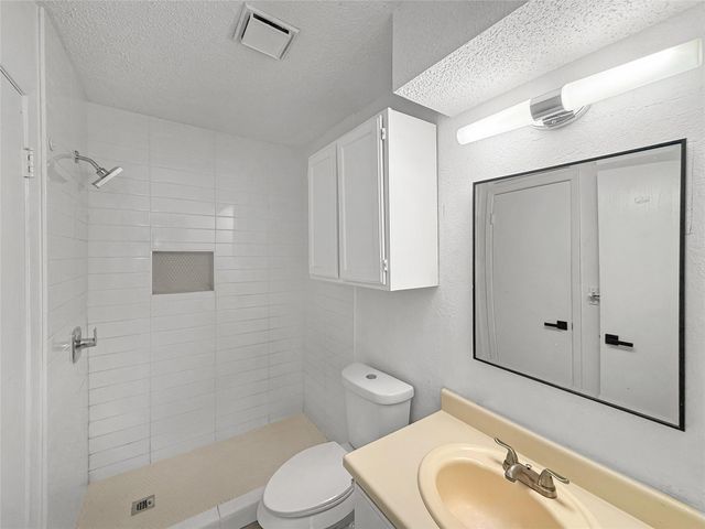 9622 Sugar Hill DR A, Austin, TX 78748