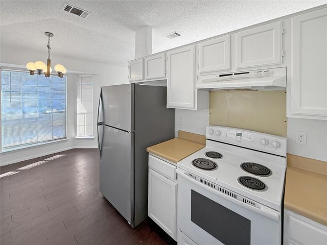 9622 Sugar Hill DR A, Austin, TX 78748