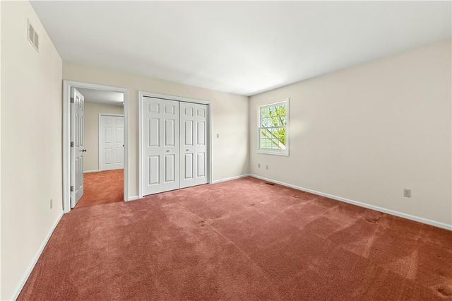 1975 Mountain Hill Lane, Lower Saucon Twp, PA 18055