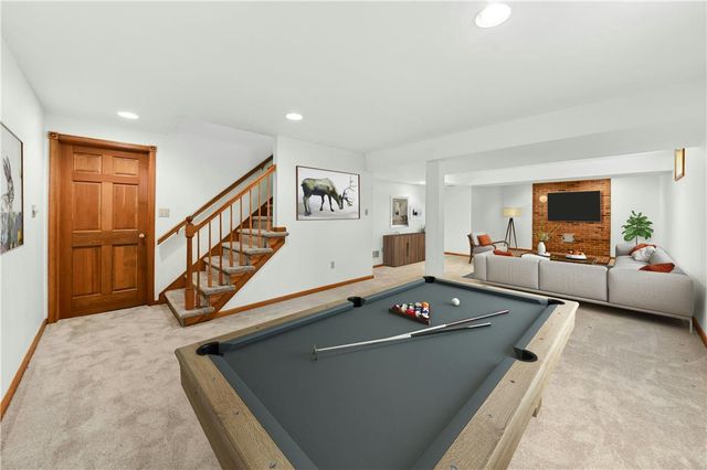 1975 Mountain Hill Lane, Lower Saucon Twp, PA 18055