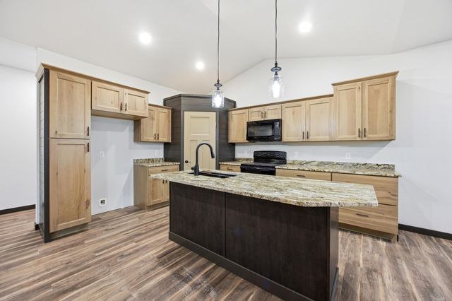 14360 Leisure Lane, Lake Park, MN 56554