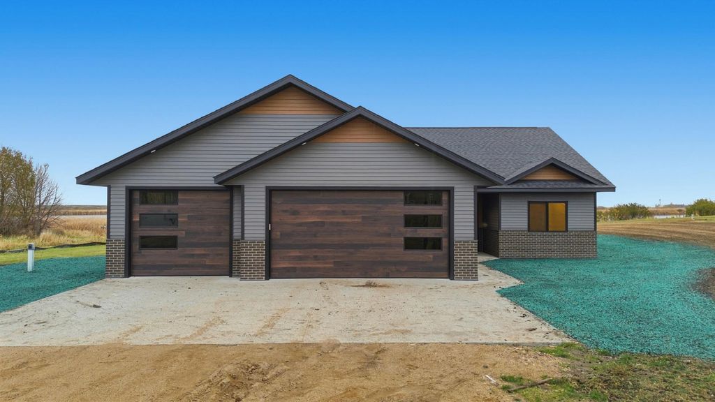 14360 Leisure Lane, Lake Park, MN 56554