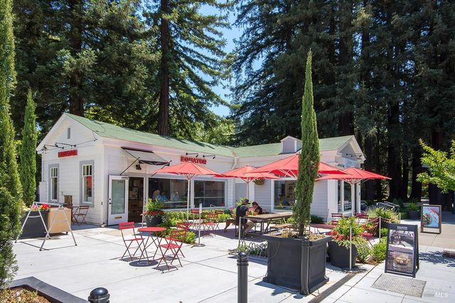 186 Larkspur Plaza Dr, Larkspur, CA 94939