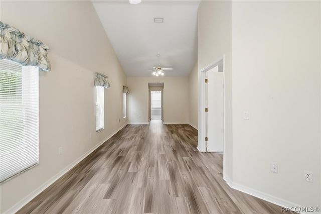 72 W Honey Palm Loop, Beverly Hills, FL 34465