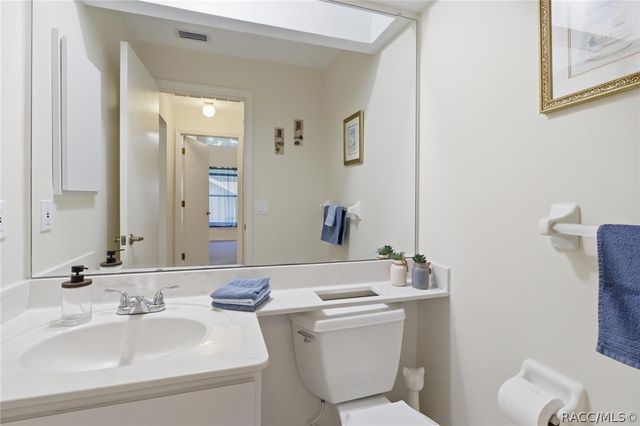 72 W Honey Palm Loop, Beverly Hills, FL 34465