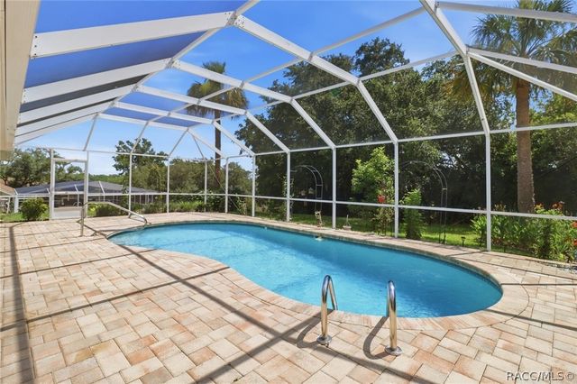 72 W Honey Palm Loop, Beverly Hills, FL 34465