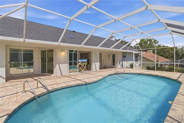 72 W Honey Palm Loop, Beverly Hills, FL 34465
