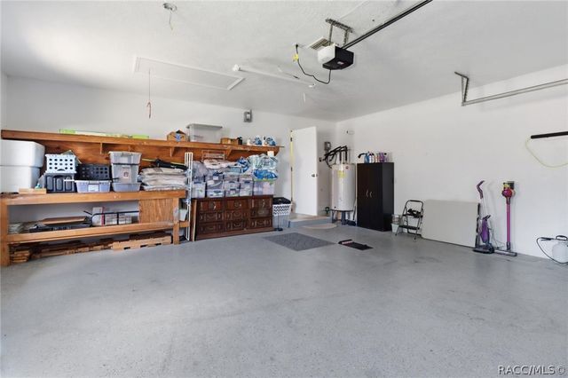 72 W Honey Palm Loop, Beverly Hills, FL 34465