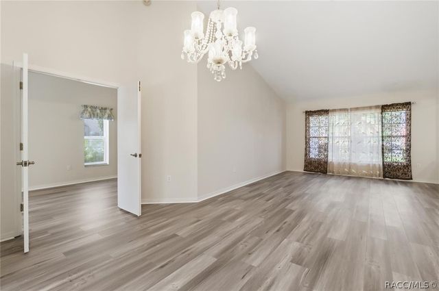 72 W Honey Palm Loop, Beverly Hills, FL 34465