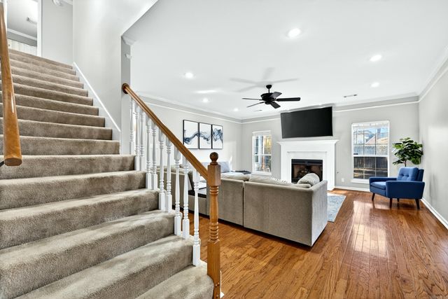 105 Foxrun Cove, Jacksonville, AR 72076