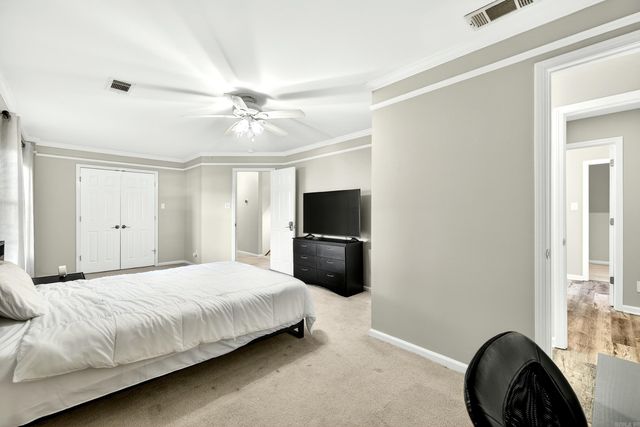 105 Foxrun Cove, Jacksonville, AR 72076