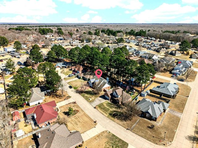 105 Foxrun Cove, Jacksonville, AR 72076