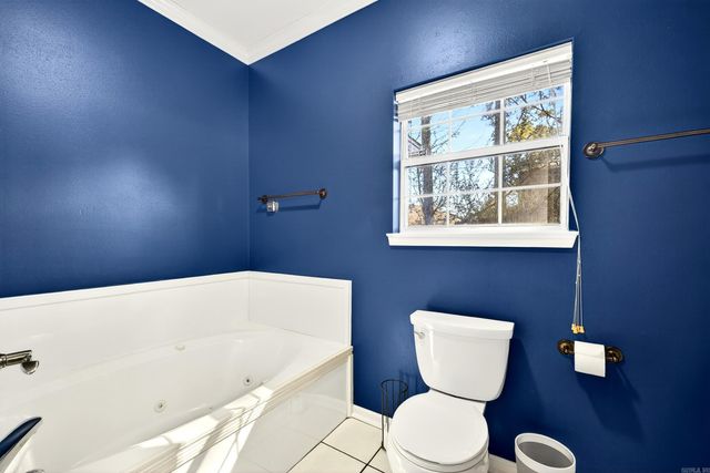 105 Foxrun Cove, Jacksonville, AR 72076