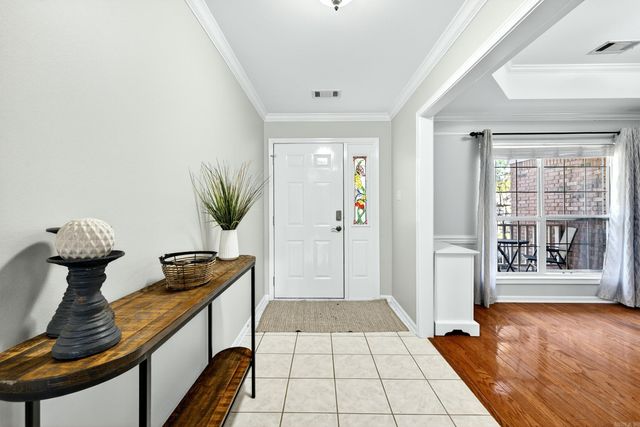 105 Foxrun Cove, Jacksonville, AR 72076